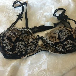 Victoria Secreat Bra